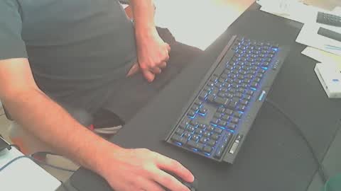 Snapshot of biparislove chatting on October 18, 2025, 10:38 am BigDick online show from October 18, 2025, 10:38 am