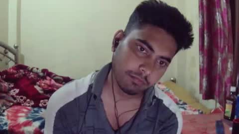 birbikrom104 online show from April 12, 2026, 2:44 pm