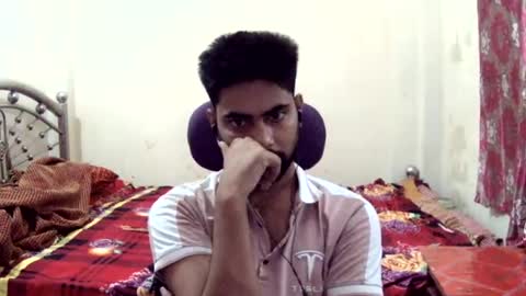 Snapshot of birbikrom104 chatting on July 4, 2026, 5:35 am birbikrom104 online show from July 4, 2026, 5:35 am