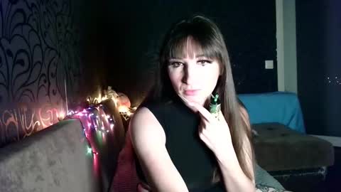 birdie_kiss online show from February 7, 2026, 7:06 pm