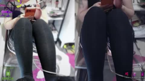 Snapshot of bisexyeliz35 chatting on February 24, 2026, 8:29 pm bisex woman online show from February 24, 2026, 8:29 pm