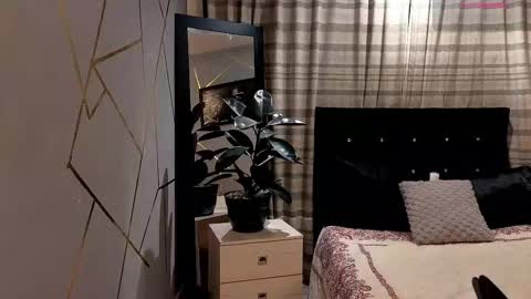  ..  .. online show from October 5, 2025, 3:16 am