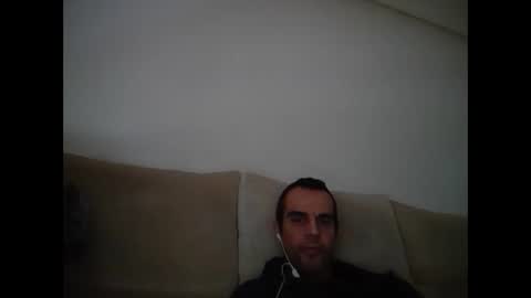 Snapshot of bitxomaloxxxxx chatting on February 12, 2025, 12:12 pm bitxomaloxxxxx online show from February 12, 2025, 12:12 pm
