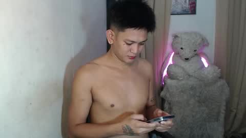 Snapshot of bj_alex31 chatting on November 1, 2025, 1:13 pm alex online show from November 1, 2025, 1:13 pm