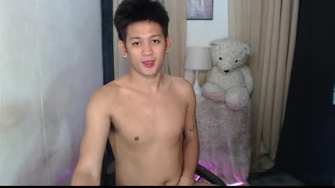 alex online show from March 31, 2026, 3:56 pm