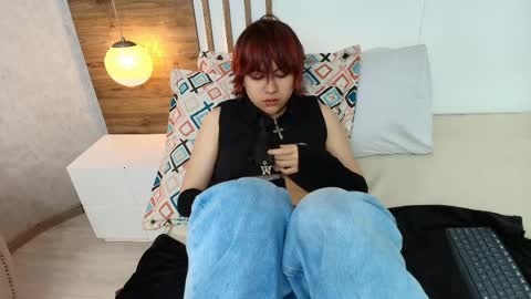 Bj Olivine online show from June 1, 2026, 8:32 pm