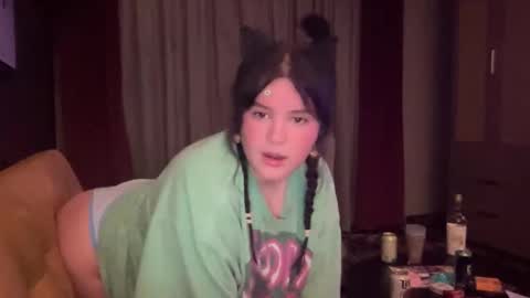 bkws985 online show from April 9, 2026, 12:32 am