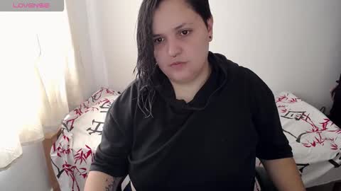 Monica online show from October 10, 2025, 7:46 pm