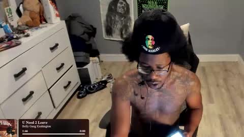 Plant Base Streamers From Pennsylvania online show from November 9, 2025, 11:47 pm