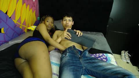 blacckandwhitte online show from January 7, 2025, 1:28 am