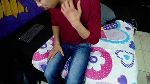 blacckandwhitte online show from January 10, 2025, 2:04 am