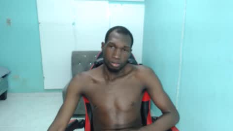 maquina online show from December 14, 2025, 3:45 am