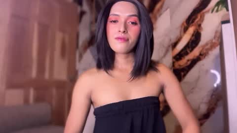 black_bag69 online show from May 11, 2026, 10:43 am