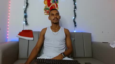 black_daddy01 online show from December 3, 2024, 12:24 am
