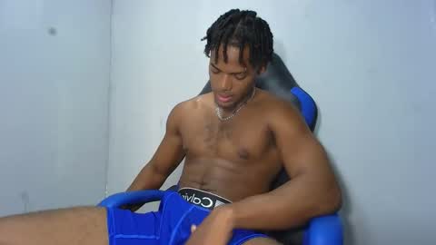 Snapshot of black_dicck chatting on May 5, 2026, 3:20 pm tu morenito online show from May 5, 2026, 3:20 pm