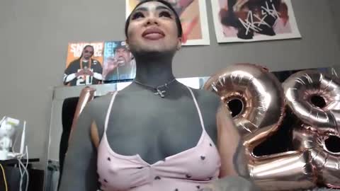 karenth soto online show from December 20, 2024, 11:05 pm