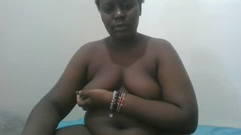 Snapshot of black_goddess200 chatting on January 21, 2025, 6:43 am black_goddess200 online show from January 21, 2025, 6:43 am