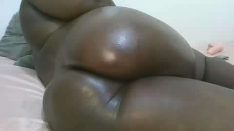 Snapshot of black_goddess200 chatting on February 7, 2025, 6:56 am black_goddess200 online show from February 7, 2025, 6:56 am