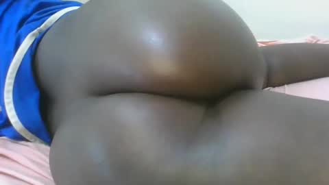 Snapshot of black_goddess200 chatting on February 13, 2025, 6:59 pm black_goddess200 online show from February 13, 2025, 6:59 pm