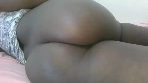 Snapshot of black_goddess200 chatting on February 16, 2025, 3:58 am black_goddess200 online show from February 16, 2025, 3:58 am