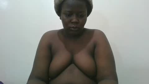 Snapshot of black_goddess200 chatting on February 25, 2025, 2:47 am black_goddess200 online show from February 25, 2025, 2:47 am