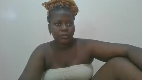 Snapshot of black_goddess200 chatting on March 10, 2025, 5:54 am black_goddess200 online show from March 10, 2025, 5:54 am