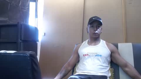 black_hot26 online show from January 4, 2025, 2:46 pm