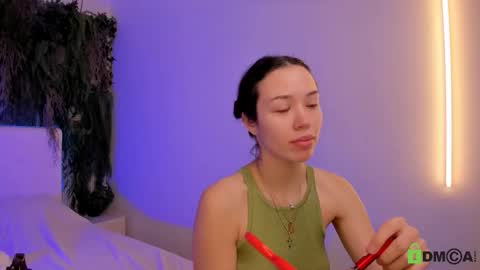 Jenny online show from October 17, 2025, 9:45 am