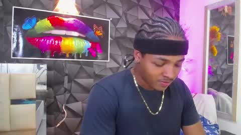 black_king_241 online show from January 10, 2025, 7:21 pm