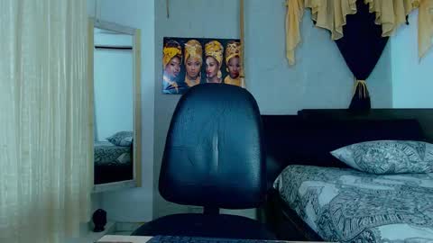 black_king_241 online show from September 24, 2025, 2:48 am