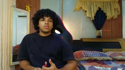 black_king_241 online show from April 2, 2026, 11:19 am