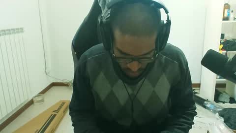 Snapshot of black_lollipop chatting on March 20, 2026, 8:52 am Master online show from March 20, 2026, 8:52 am