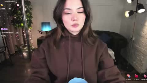 Mon Mon online show from March 11, 2026, 3:23 am