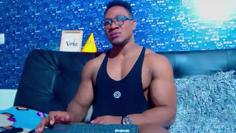 Snapshot of black_seus85 chatting on November 7, 2025, 3:56 pm duglas online show from November 7, 2025, 3:56 pm