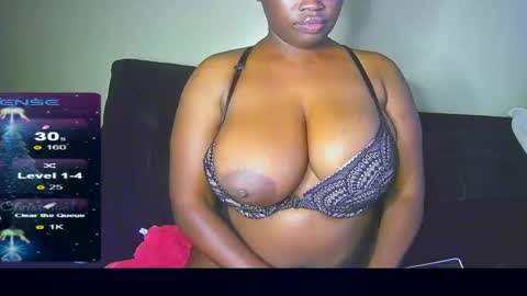 black_sexyfish online show from December 11, 2024, 11:30 am