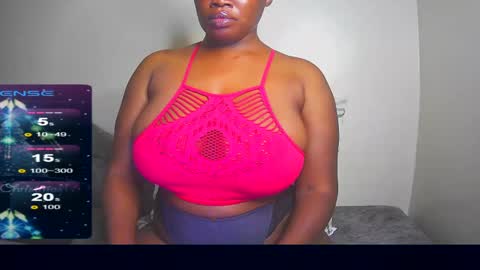 black_sexyfish online show from January 12, 2025, 8:36 pm