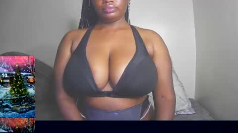 black_sexyfish online show from February 5, 2025, 10:22 pm