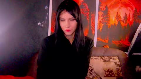 Kristin online show from November 7, 2025, 11:54 am