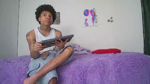 Snapshot of black_tentationx chatting on May 27, 2026, 6:21 am black_tentationx online show from May 27, 2026, 6:21 am