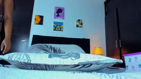 Snapshot of black_treassure chatting on February 11, 2025, 3:40 am black_treassure online show from February 11, 2025, 3:40 am