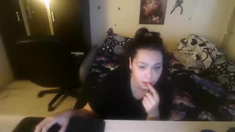 Snapshot of blackandwhiteboy6 chatting on February 28, 2025, 6:32 am blackandwhiteboy6 online show from February 28, 2025, 6:32 am