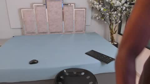 Snapshot of blackbiecock chatting on March 8, 2025, 3:39 am blackbiecock online show from March 8, 2025, 3:39 am