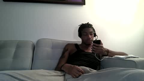 BlackBullTitus online show from October 17, 2025, 11:07 pm