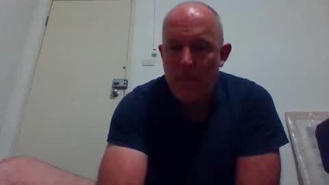 blackdog71 online show from February 2, 2025, 10:13 am