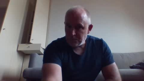 blackdog71 online show from March 8, 2025, 7:49 am