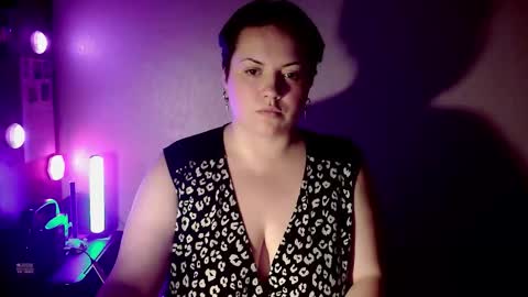 Snapshot of blackkvelvet chatting on February 21, 2026, 10:33 pm BlackkVelvet online show from February 21, 2026, 10:33 pm