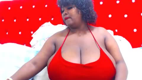 Snapshot of blackladyqx chatting on February 21, 2026, 3:35 pm blackladyqx online show from February 21, 2026, 3:35 pm