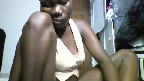 Snapshot of blackmarvel02 chatting on February 12, 2026, 11:00 pm blackmarvel02 online show from February 12, 2026, 11:00 pm