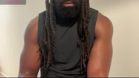 Snapshot of blackmuscles77 chatting on February 26, 2026, 11:09 am blackmuscles77 online show from February 26, 2026, 11:09 am