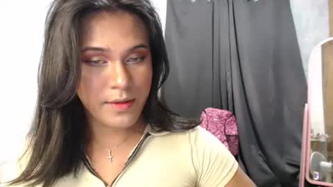 Ellez online show from October 29, 2025, 3:58 pm